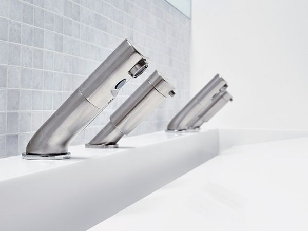 Ideal Standard | Armitage Shanks | Taps | Commercial Washrooms
